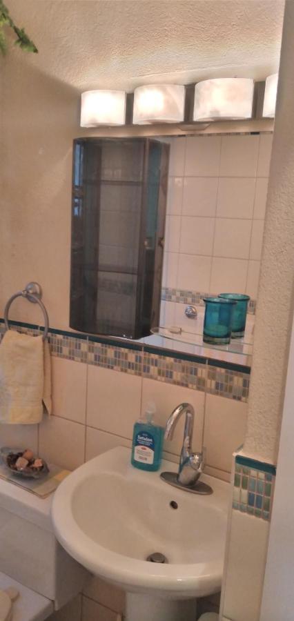 Annwin Annex Apartment Saint James Luaran gambar