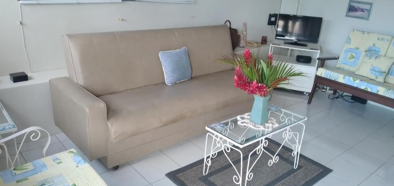 Annwin Annex Apartment Saint James Luaran gambar